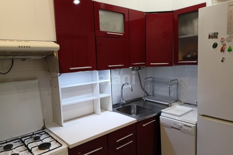 Продаётся 2-комнатная квартира, 44.8 м²