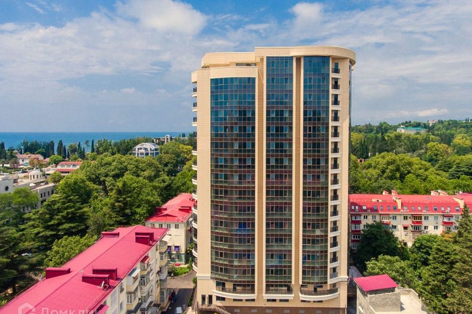 Продаётся 3-комнатная квартира, 110 м²