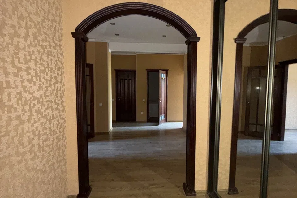 Продаётся 3-комнатная квартира, 82.5 м²