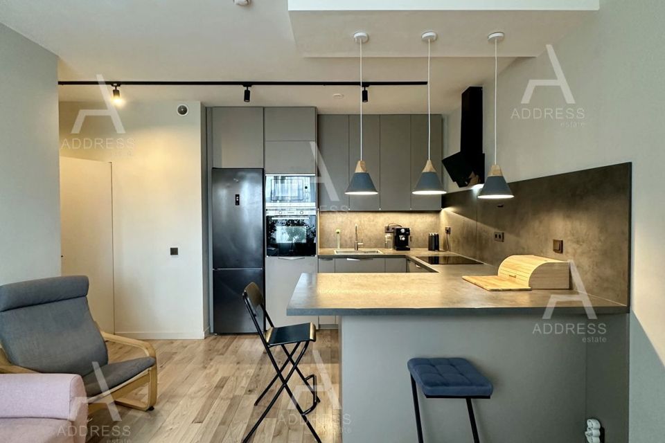 Продаётся 2-комнатная квартира, 56.8 м²