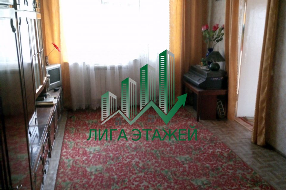 Продаётся 4-комнатная квартира, 62 м²