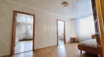 Продаётся комната в 3-комн. квартире, 52 м²