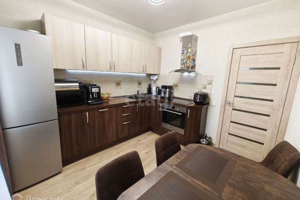 Продаётся 2-комнатная квартира, 62.4 м²