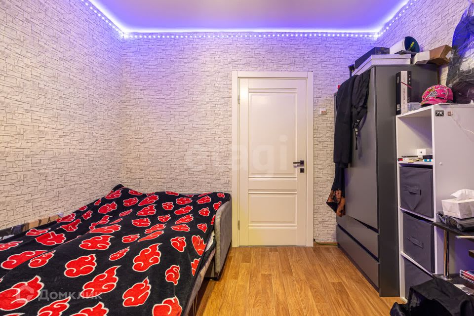 Продаётся комната в 2-комн. квартире, 10.2 м²
