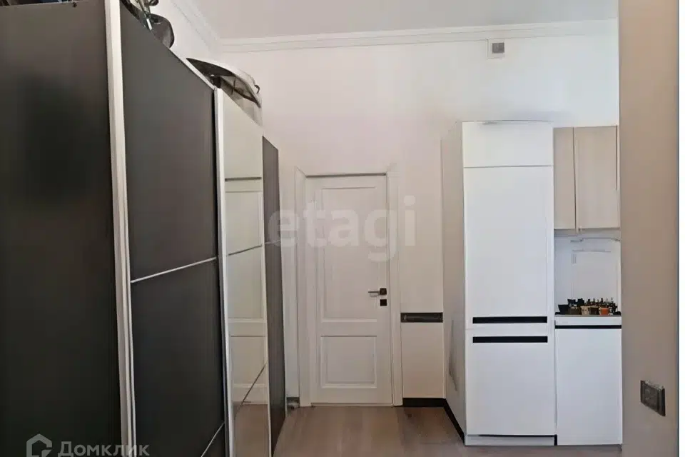 Продаётся 2-комнатная квартира, 43.4 м²