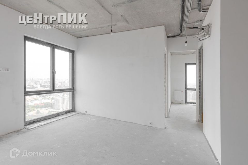 Продаётся 2-комнатная квартира, 55.5 м²