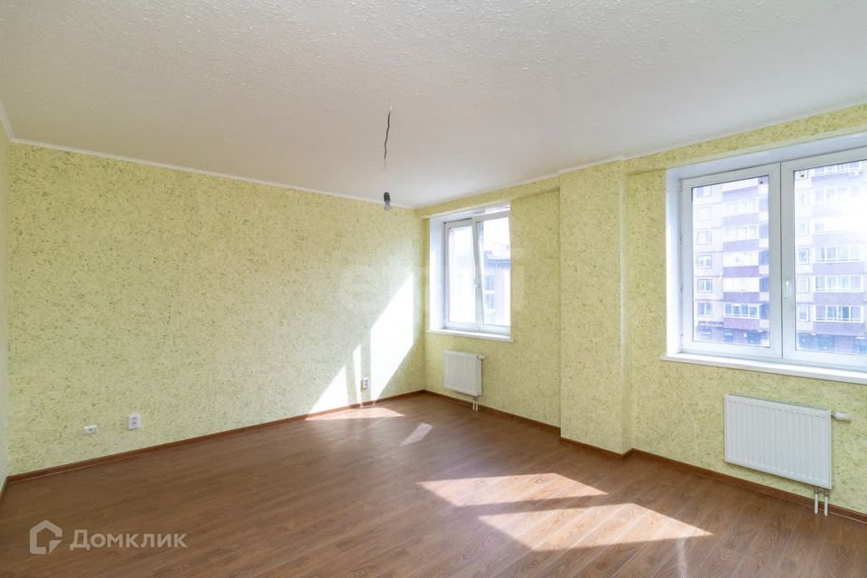 Продаётся 2-комнатная квартира, 75.8 м²