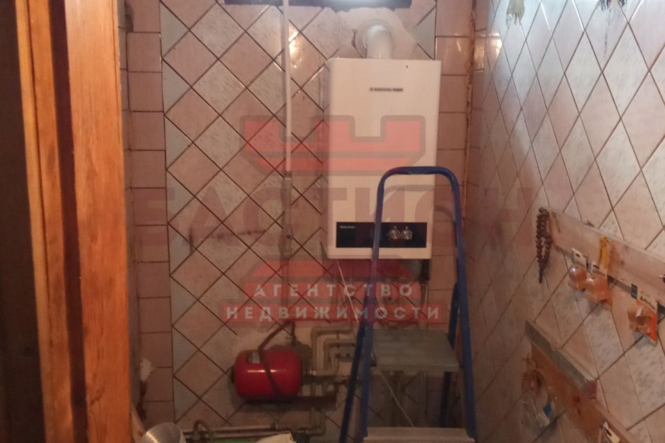 Продаётся 2-этажный дом, 230 м²