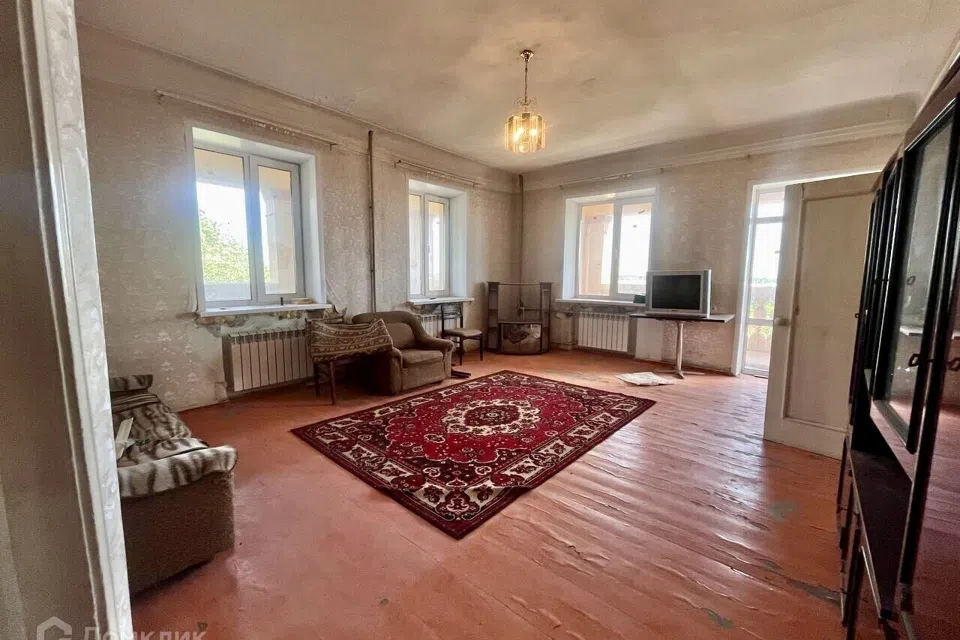 Продаётся 3-комнатная квартира, 90.7 м²
