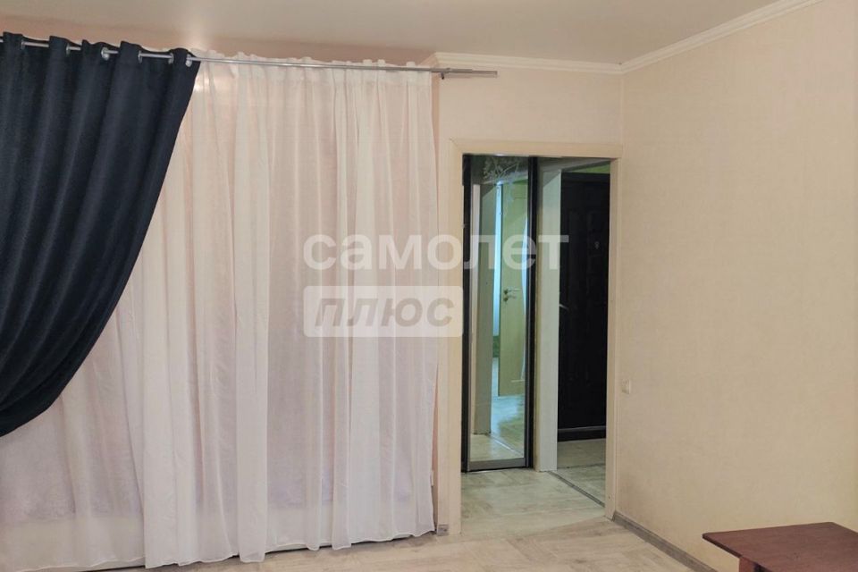 Сдаётся 1-комнатная квартира, 32 м²