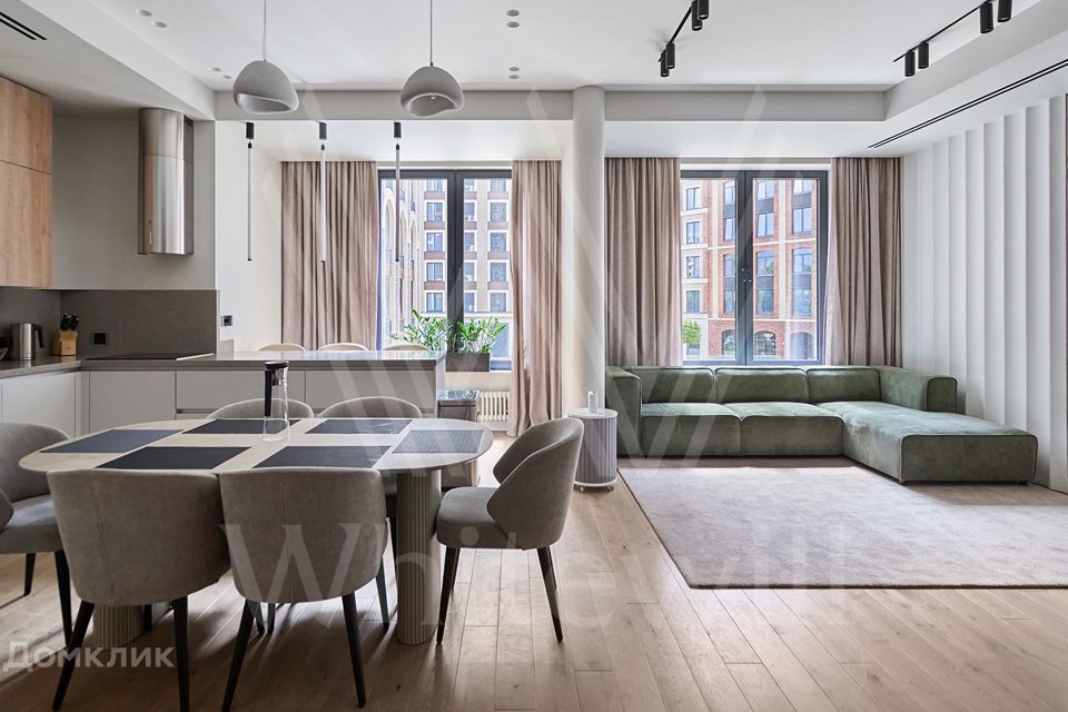 Продаётся 5-комнатная квартира, 151.4 м²