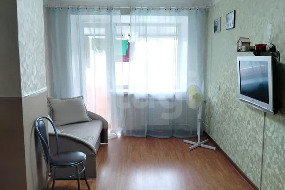 Продаётся 3-комнатная квартира, 61.7 м²