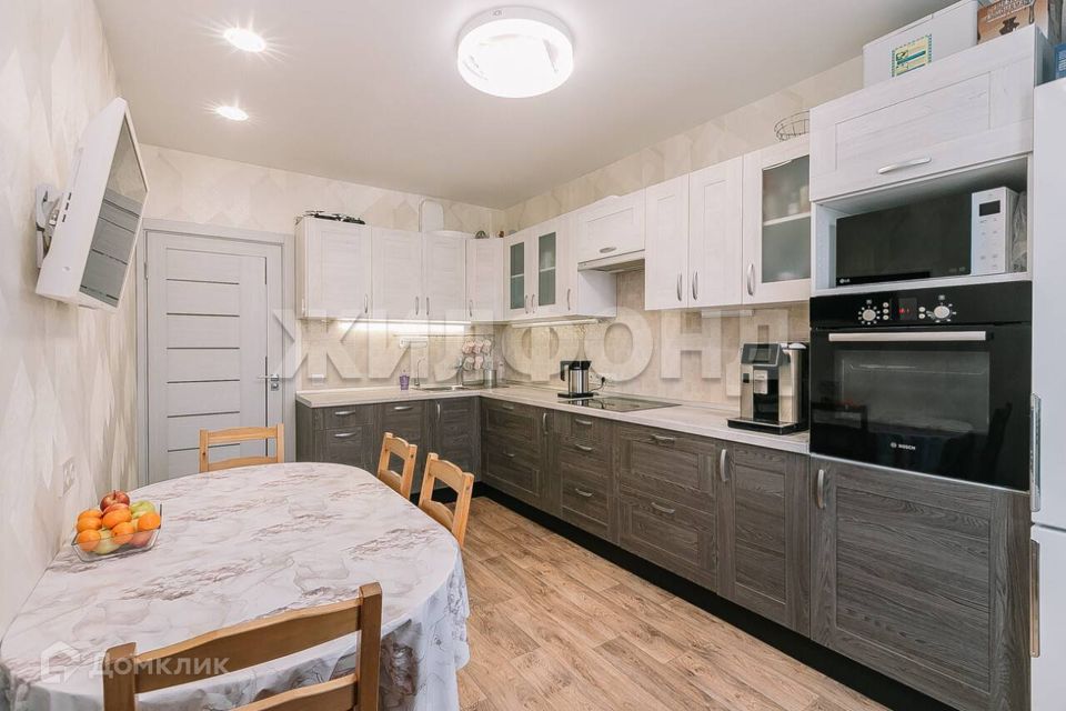 Продаётся 3-комнатная квартира, 76.9 м²