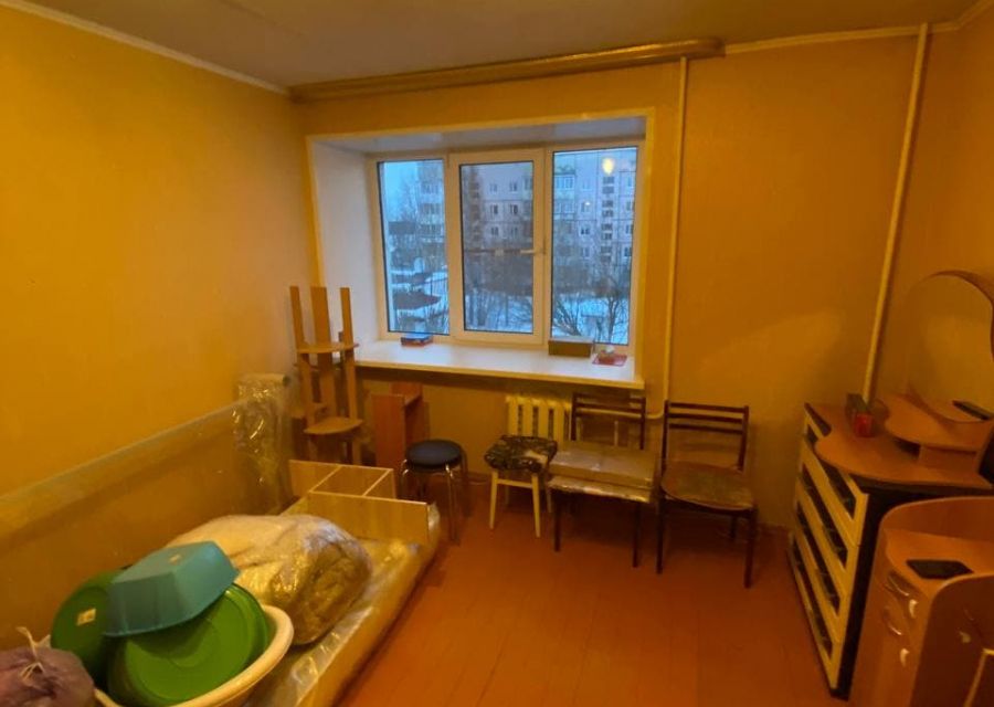 Продаётся комната в 1-комн. квартире, 13 м²