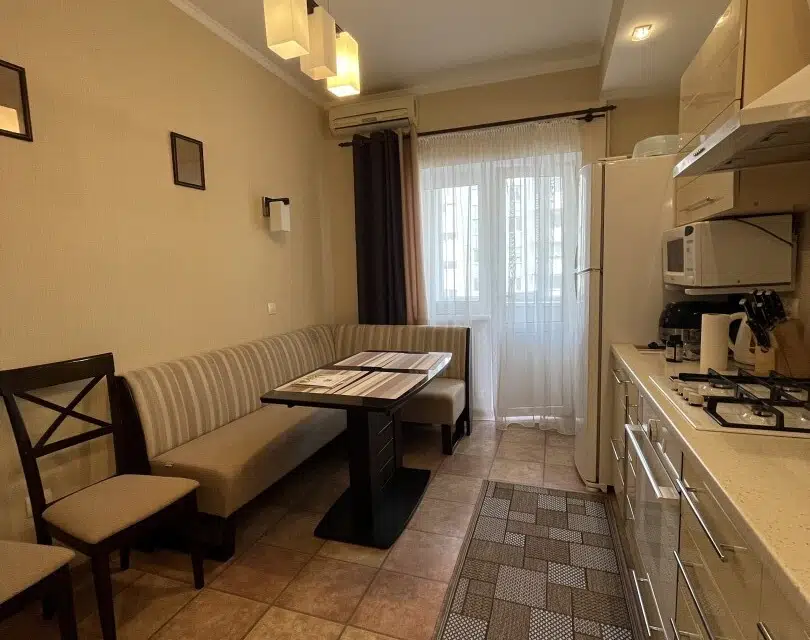 Продаётся 2-комнатная квартира, 64.1 м²