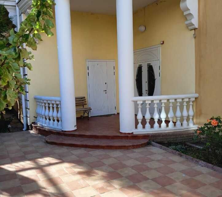 Продаётся 1-комнатная квартира, 49.5 м²