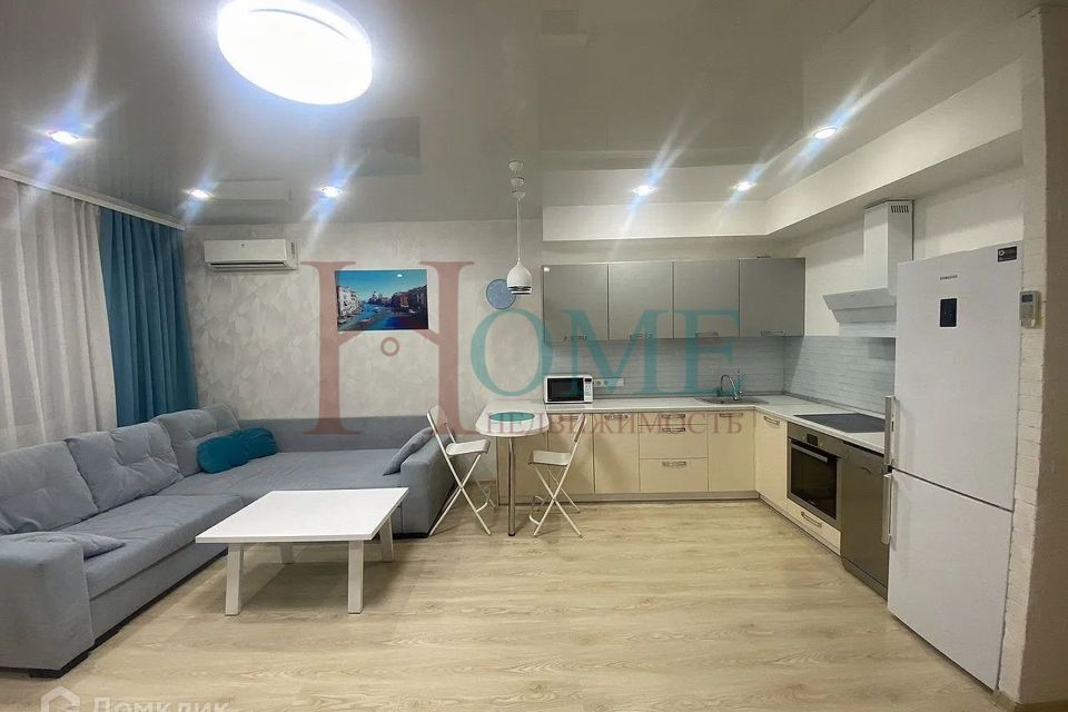 Сдаётся 2-комнатная квартира, 60 м²