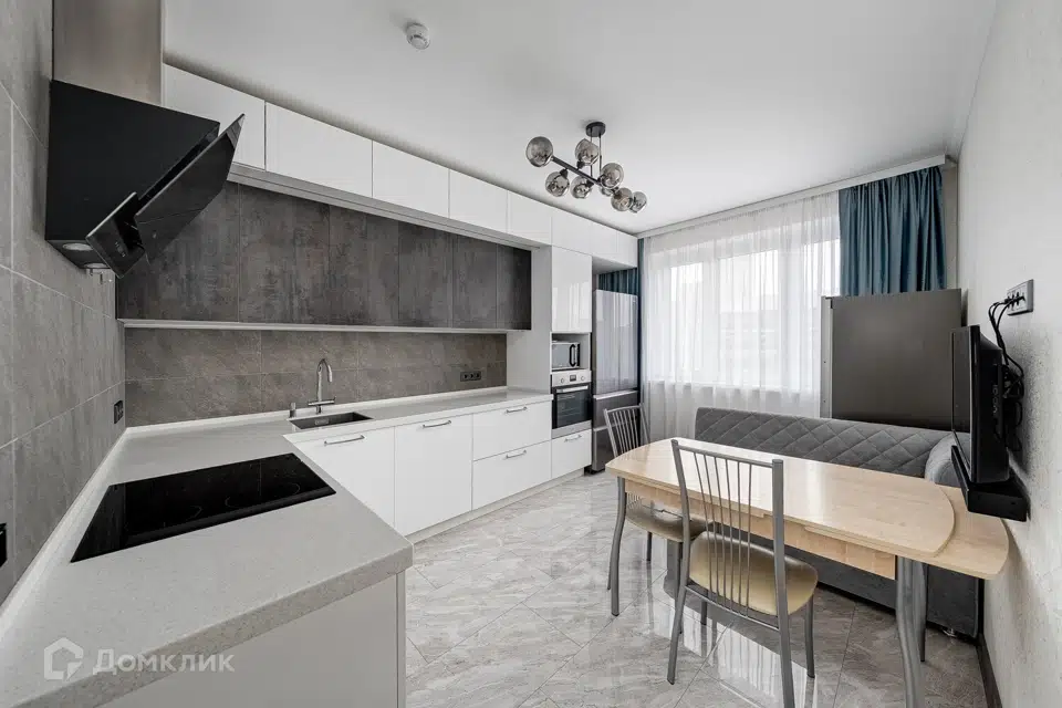 Продаётся 3-комнатная квартира, 76.8 м²