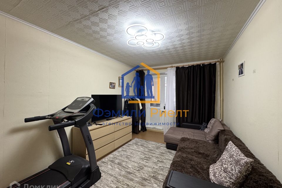 Сдаётся 4-комнатная квартира, 93.7 м²