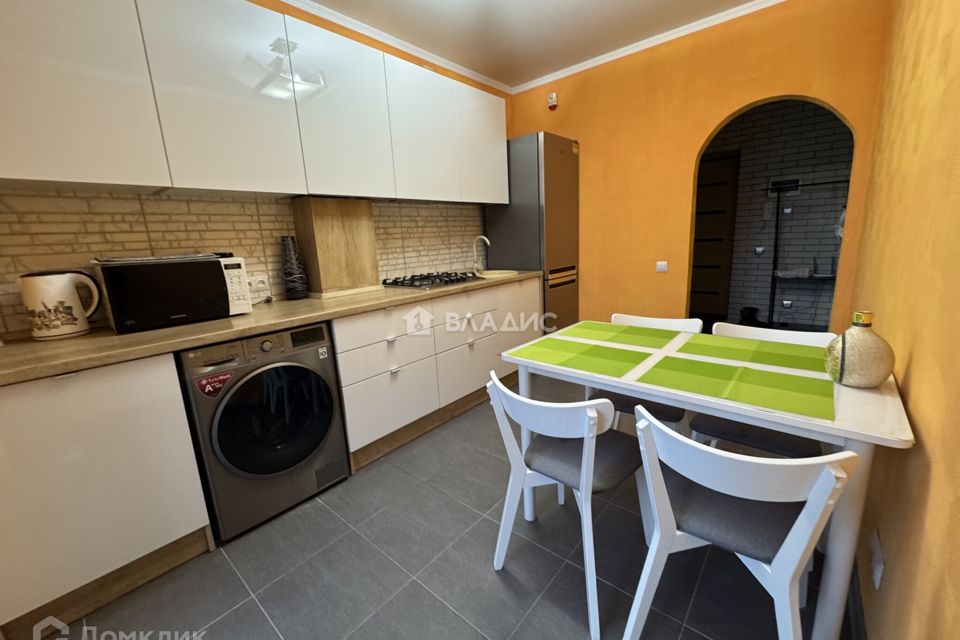 Сдаётся 1-комнатная квартира, 39.2 м²