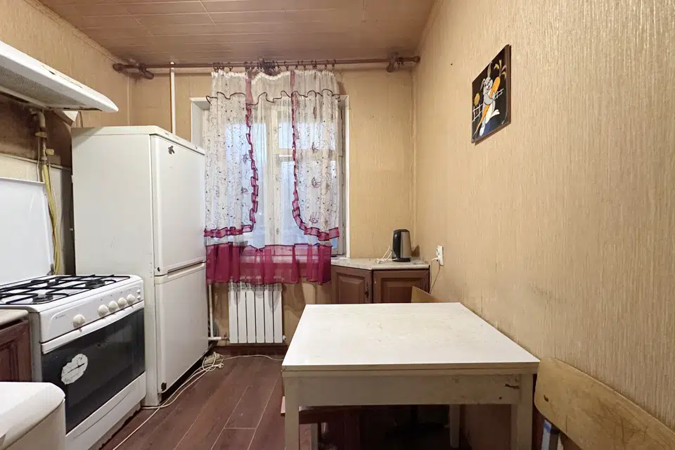 Продаётся 3-комнатная квартира, 56.4 м²