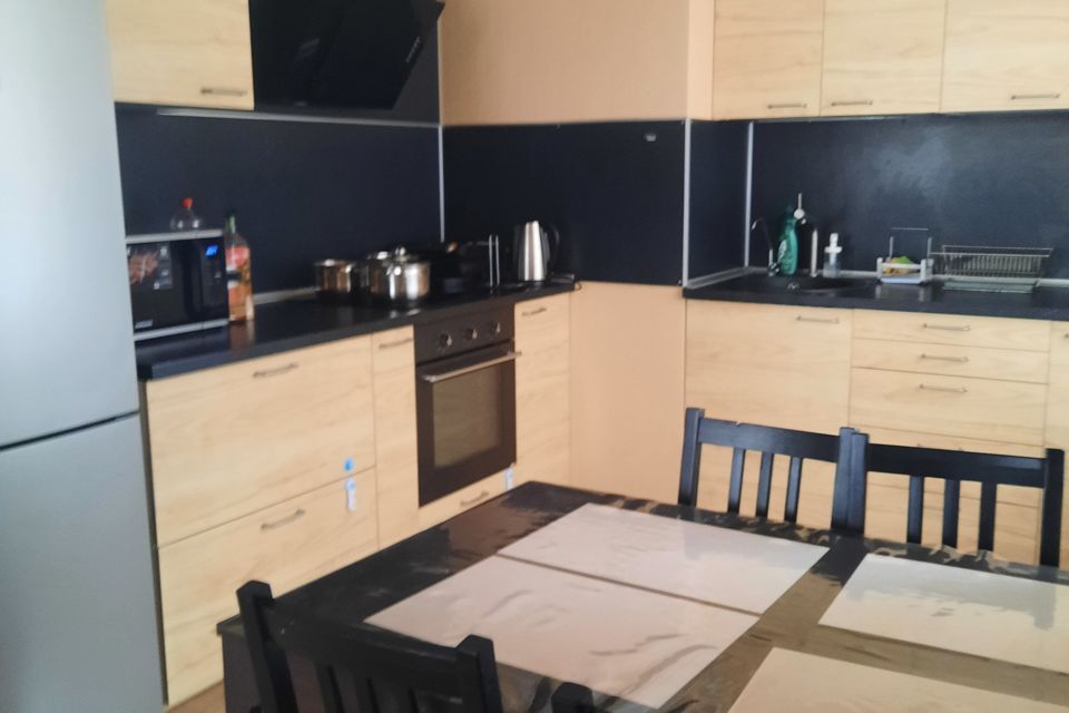 Продаётся 3-комнатная квартира, 77.4 м²
