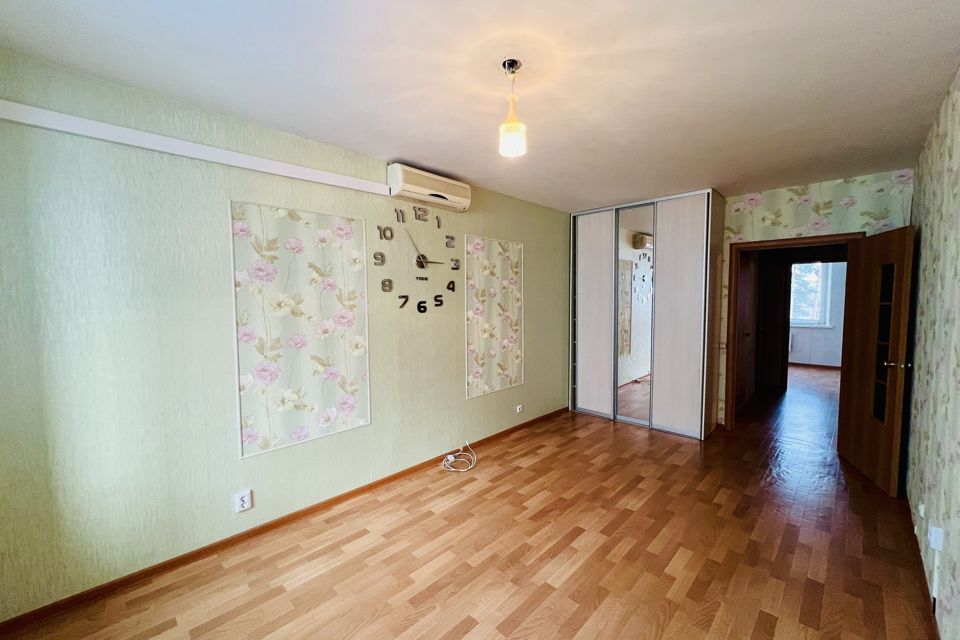 Продаётся 3-комнатная квартира, 64.9 м²