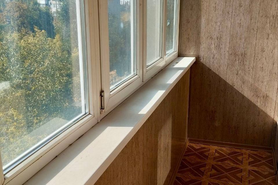 Продаётся 3-комнатная квартира, 65.9 м²