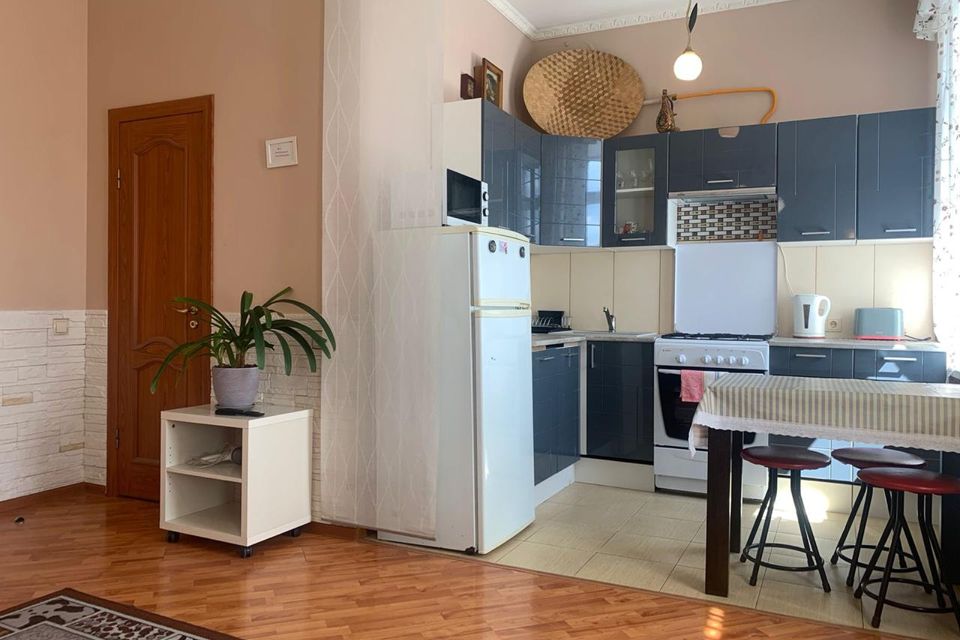 Сдаётся 2-комнатная квартира, 60 м²