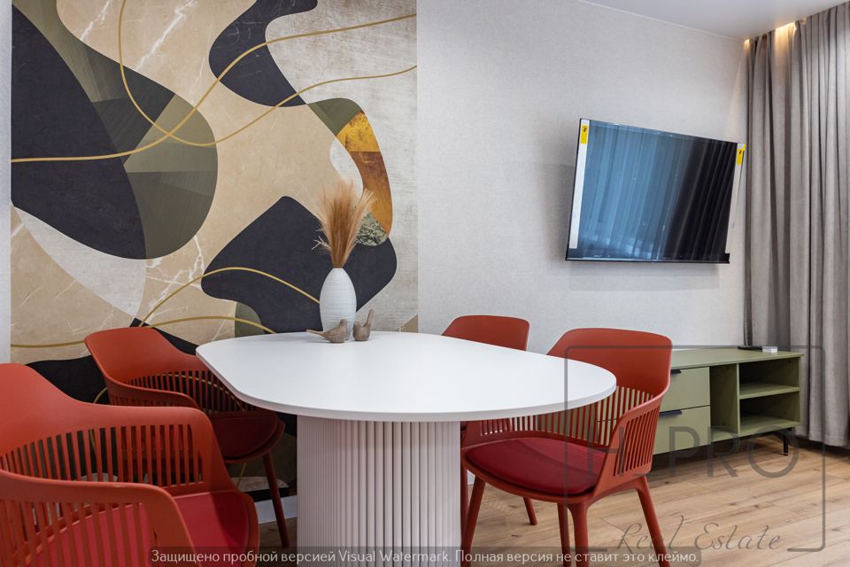 Продаётся 4-комнатная квартира, 82 м²