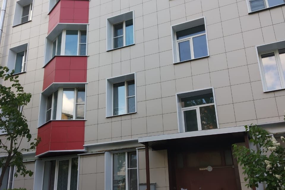 Продаётся 3-комнатная квартира, 56.5 м²
