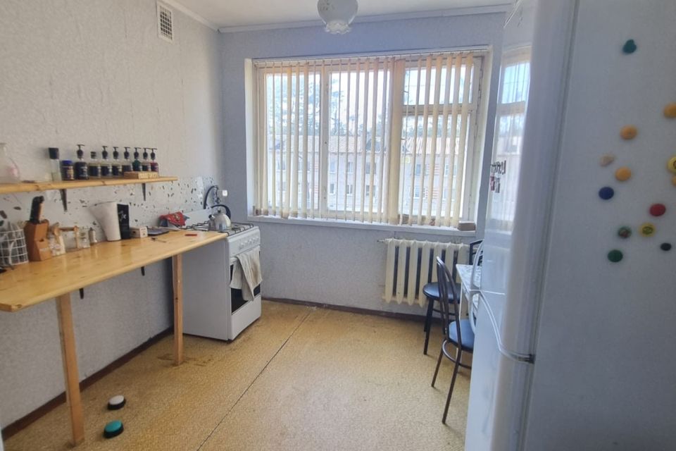 Продаётся 3-комнатная квартира, 71.2 м²