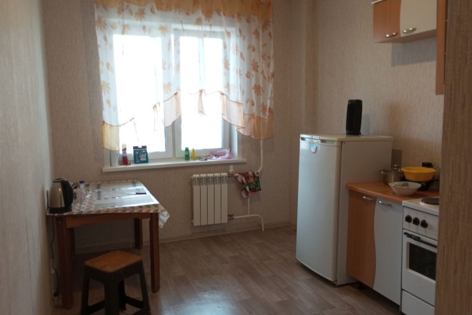 Продаётся 1-комнатная квартира, 37 м²