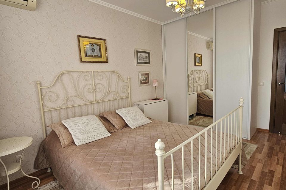 Продаётся 3-комнатная квартира, 82.6 м²