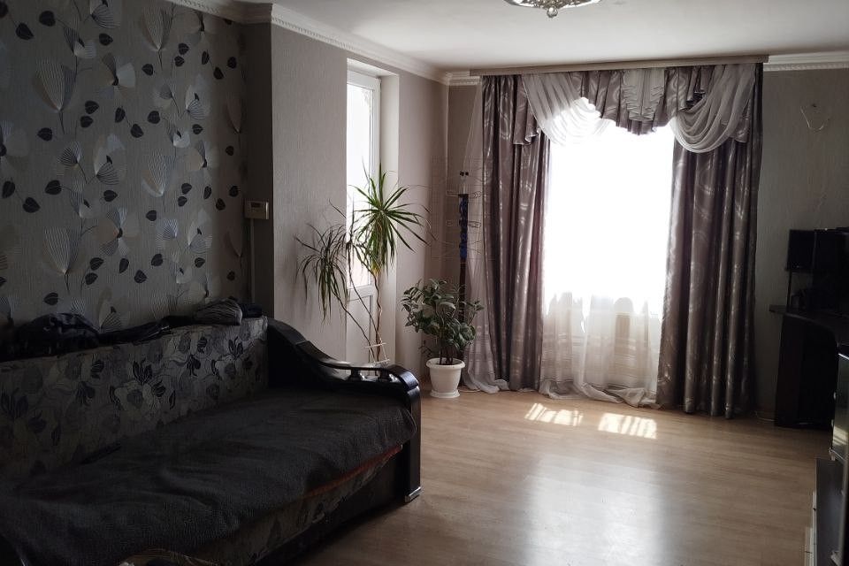 Продаётся 2-комнатная квартира, 55.3 м²