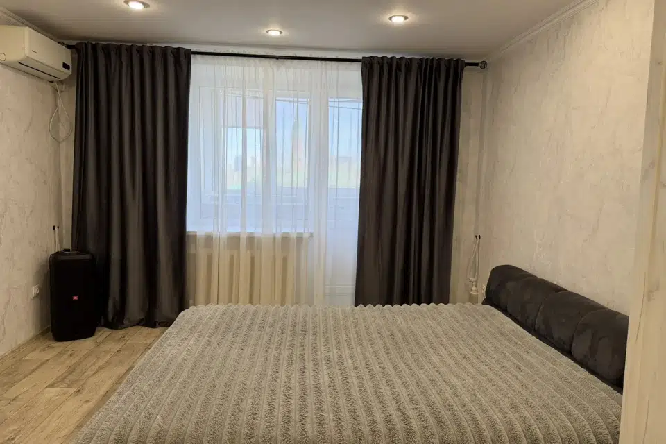 Продаётся 3-комнатная квартира, 57.8 м²