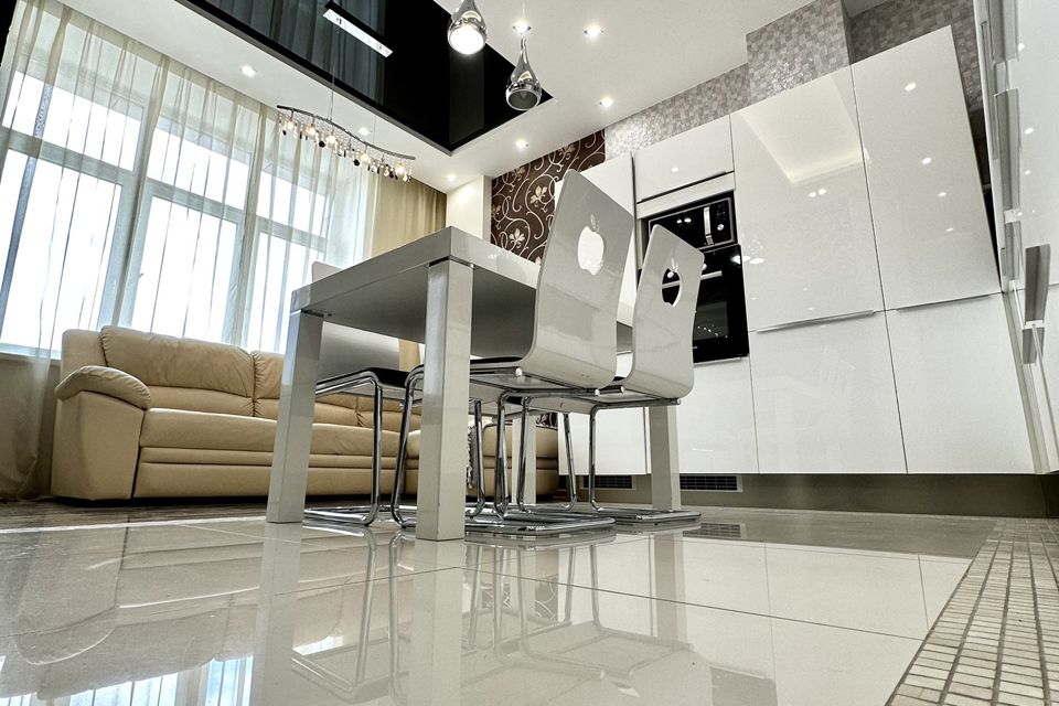 Продаётся 2-комнатная квартира, 68.8 м²