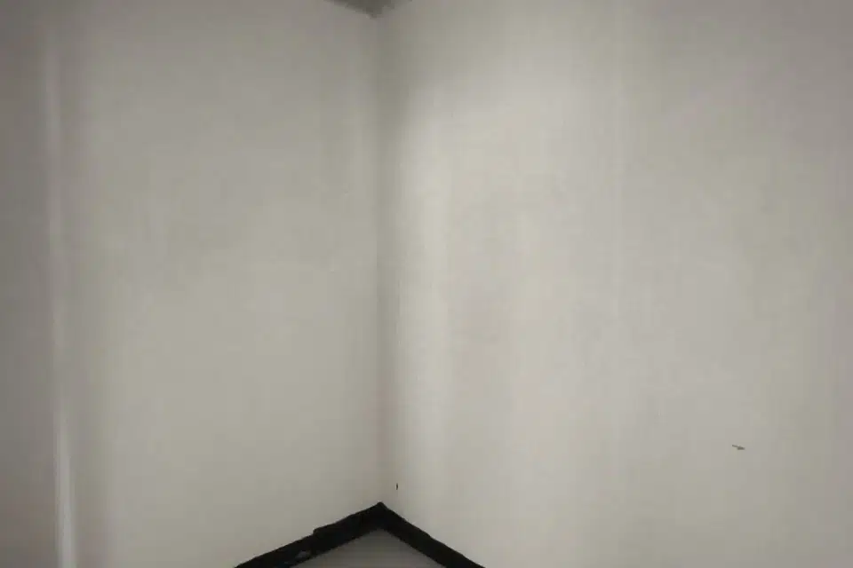 Продаётся 1-комнатная квартира, 43 м²
