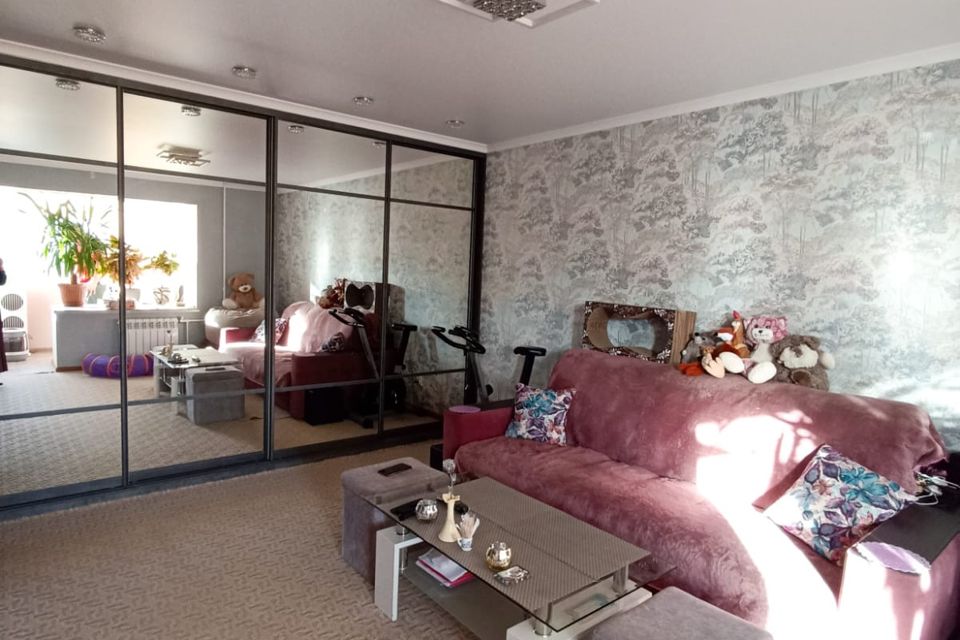 Продаётся 2-комнатная квартира, 48.8 м²