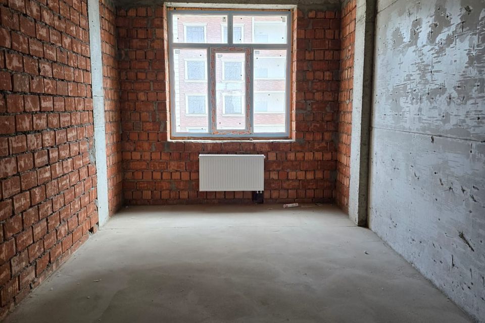 Продаётся 2-комнатная квартира, 100 м²