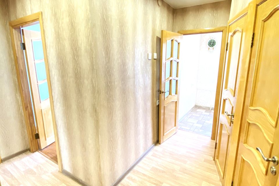 Продаётся 3-комнатная квартира, 58 м²