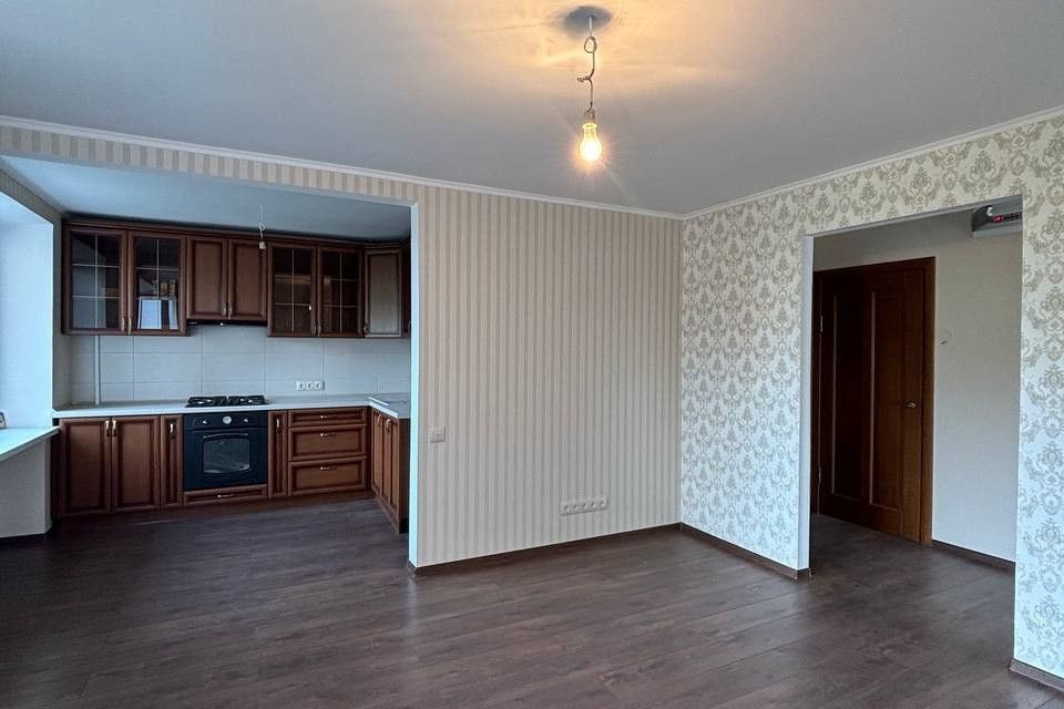 Продаётся 3-комнатная квартира, 70 м²