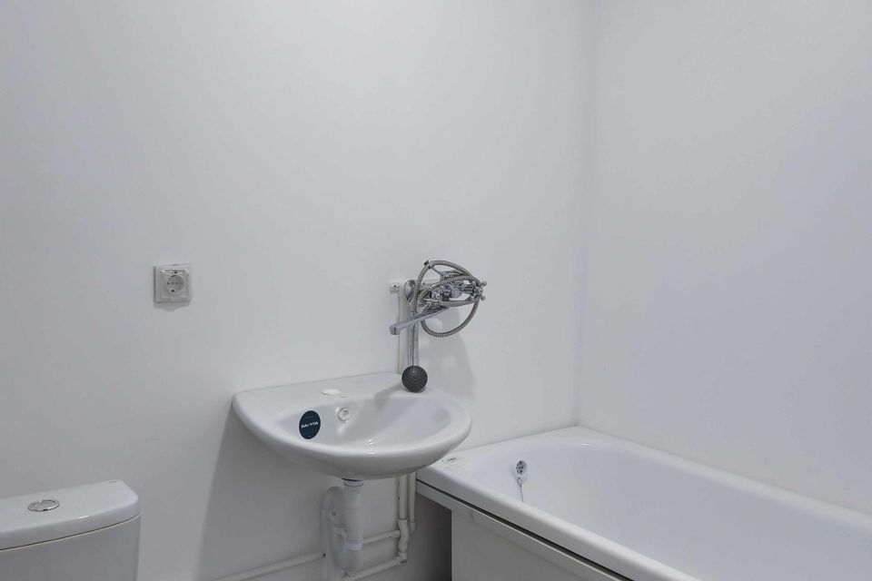 Продаётся 2-комнатная квартира, 68.4 м²