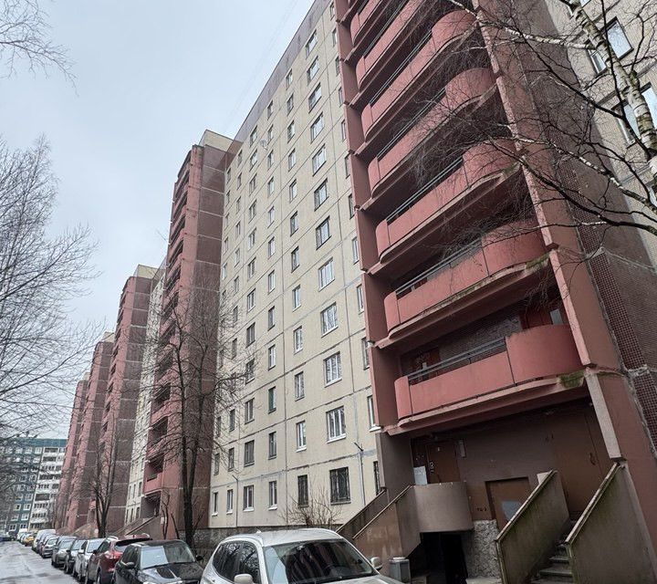 Продаётся 1-комнатная квартира, 37 м²