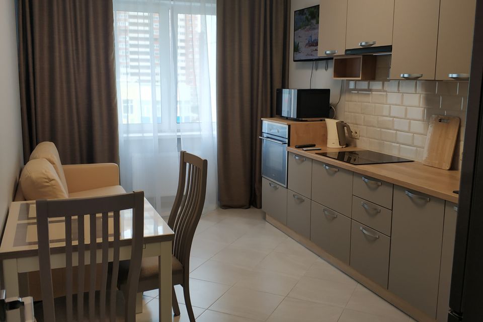 Продаётся 1-комнатная квартира, 41.4 м²