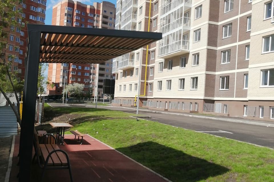 Продаётся 2-комнатная квартира, 55.4 м²