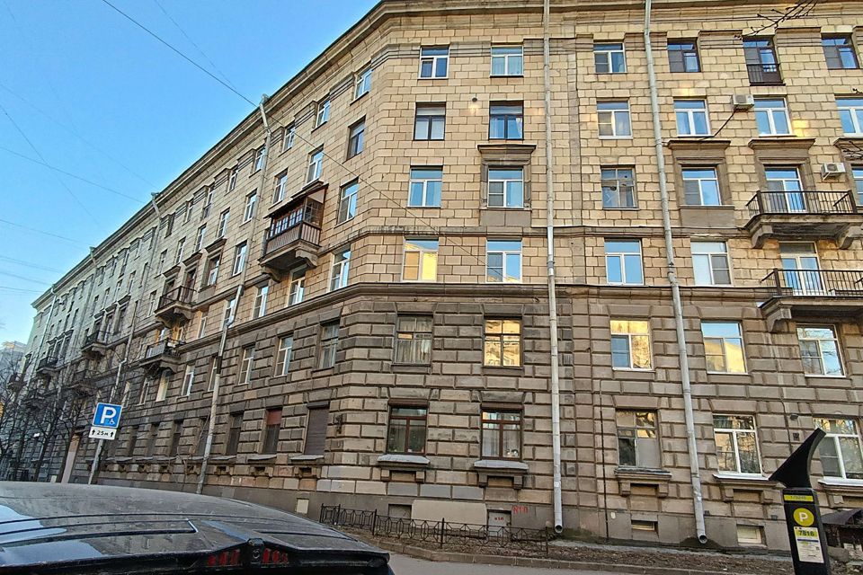 Продаётся 3-комнатная квартира, 63.4 м²