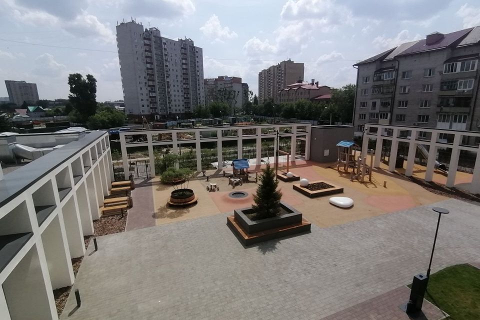 Продаётся 3-комнатная квартира, 71 м²