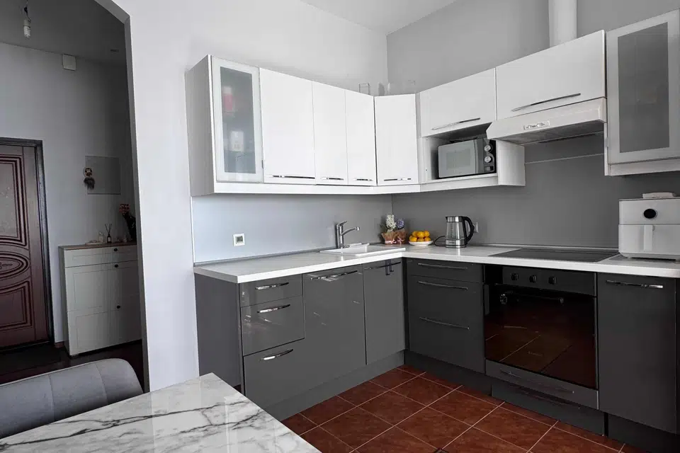 Продаётся 1-комнатная квартира, 52 м²
