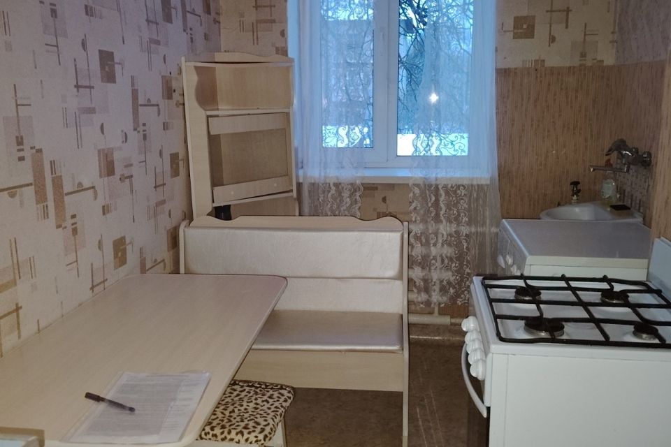 Сдаётся 2-комнатная квартира, 42 м²